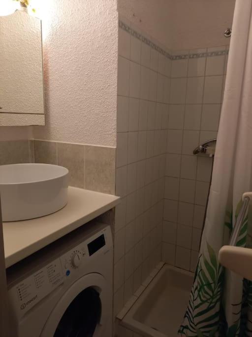 Location Dans Residence Calme, Proche Mer Cavalaire-sur-Mer Luaran gambar
